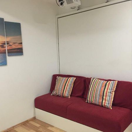 Apartment Red Square Ljubljana Ngoại thất bức ảnh