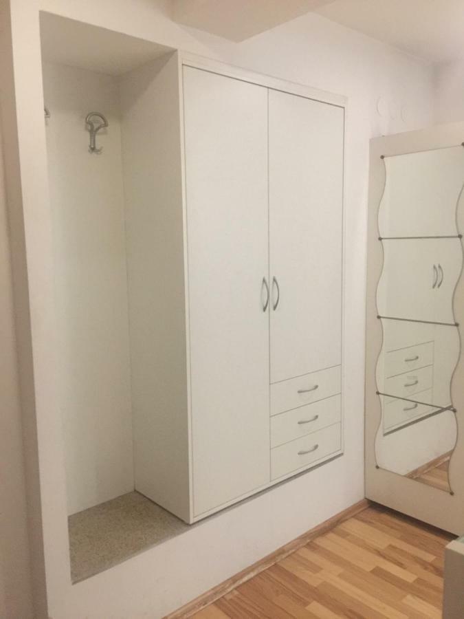 Apartment Red Square Ljubljana Ngoại thất bức ảnh